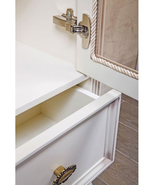 Шкаф-пенал для ванной, цвет слоновая кость с патиной матовый, фурнитура бронза, петли справа, La Beaute Vivien CVI.Dx.AVP.BR (детальная фотография), по запросу index_1