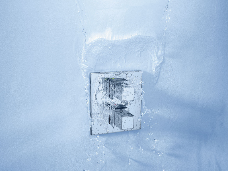 Смеситель для ванны термостатический Grohe Allure Brilliant 19792000 (детальная фотография), для душа