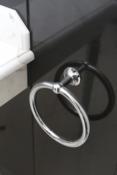 Полотенцедержатель для ванной, цвет светлое золото, Devon&Devon New York NY107OT (детальная фотография) index_1