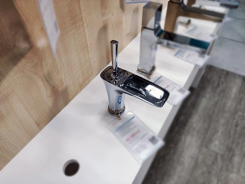 Смеситель для раковины Hansgrohe PuraVida хром 15075000 (детальная фотография), с донным клапаном