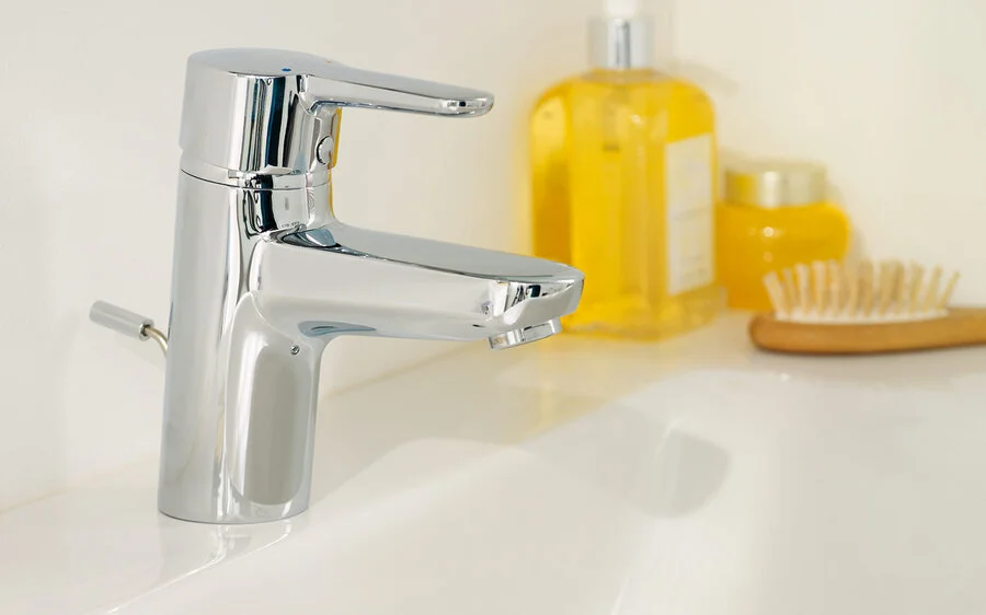 Смеситель для раковины Ideal Standard Connect Blue с донным клапаном B9914AA (детальная фотография), для раковины