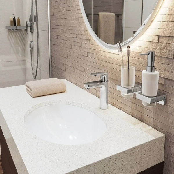 Смеситель для душа Hansgrohe Vernis Blend 71667 однорычажный (детальная фотография), недорогие, округлая форма