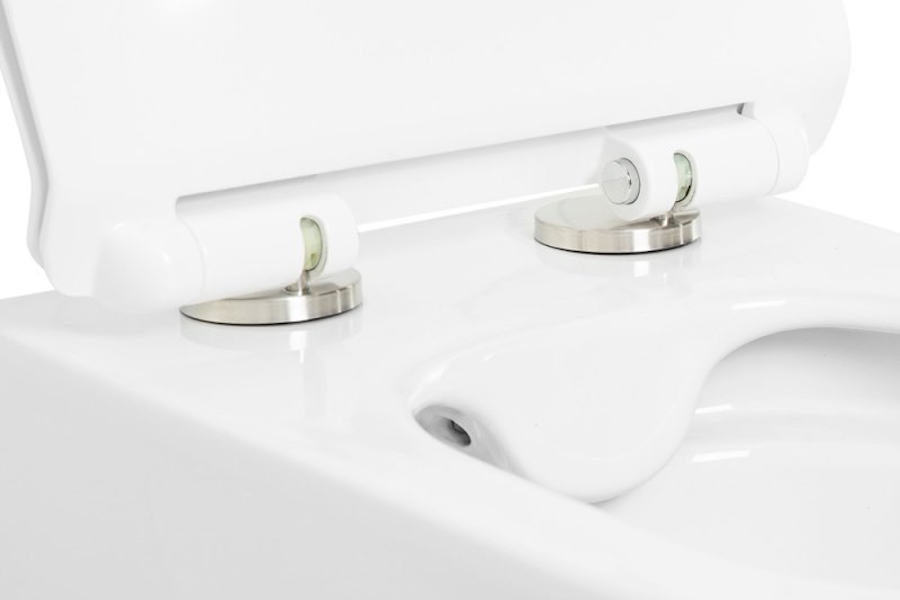 Унитаз подвесной Cezares Molveno белый CZR-2468-TH-R (детальная фотография), с горизонтальным, прямым выпуском, с прямым выпуском