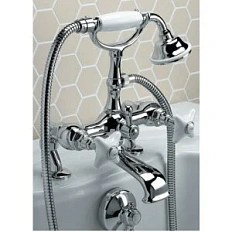 Смеситель для ванны с лейкой и шлангом Devon&Devon White Rose UTWR733P