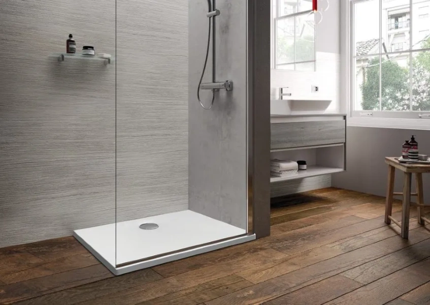 Душевой поддон Ideal Standard Strada T2578 140х70 см прямоугольный (детальная фотография), низкие до 15 см