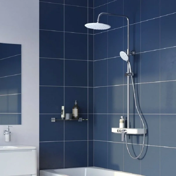 Душевая стойка IDDIS Shelfy с верхним душем SHESB3Fi06 (детальная фотография), с тропическим душем