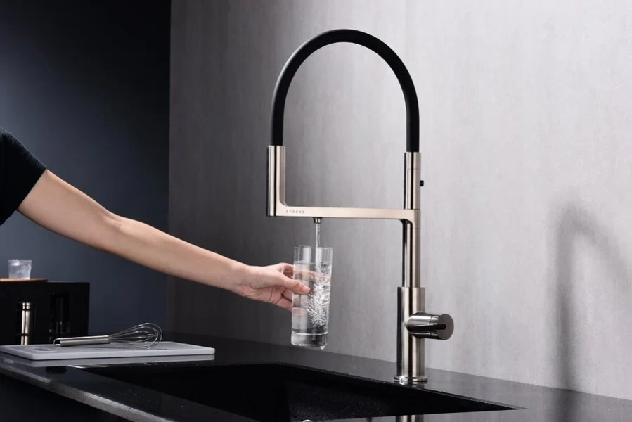 Смеситель для питьевой воды Paulmark Tornado никель To213402-NI (детальная фотография), с 1 монтажным отверстием