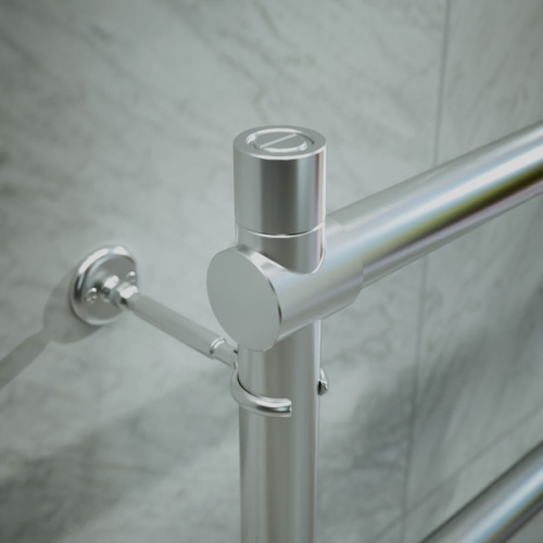 Полотенцесушитель водяной Margaroli Sole 442, 4 секции (детальная фотография), латунь, без полки, неповоротные