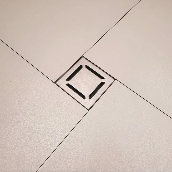 Душевой трап BERGES ZENTRUM Norma 463 15 см вертикальный S-сифон (детальная фотография), в наличии