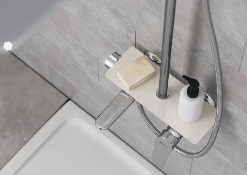 Душевая система Damixa Origin Bit 977720000 (детальная фотография), с изливом