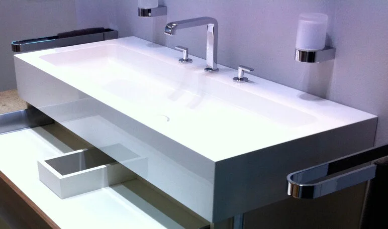 Раковина 125 см для смесителя на 3 отверстия (штихмас 200 мм), с системой слива-перелива, Keuco Edition 300 30370 310003 (детальная фотография), по запросу