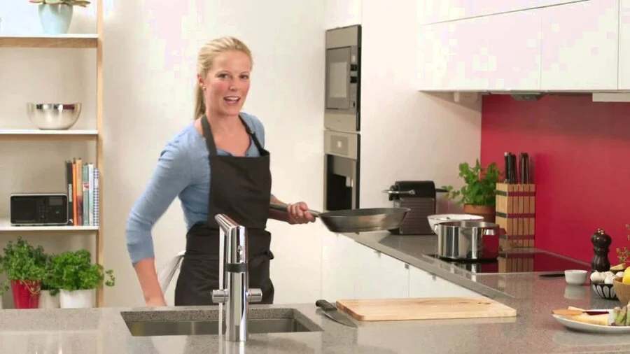 Смеситель для кухни бесконтактный Oras Optima 2720F (детальная фотография), для кухни