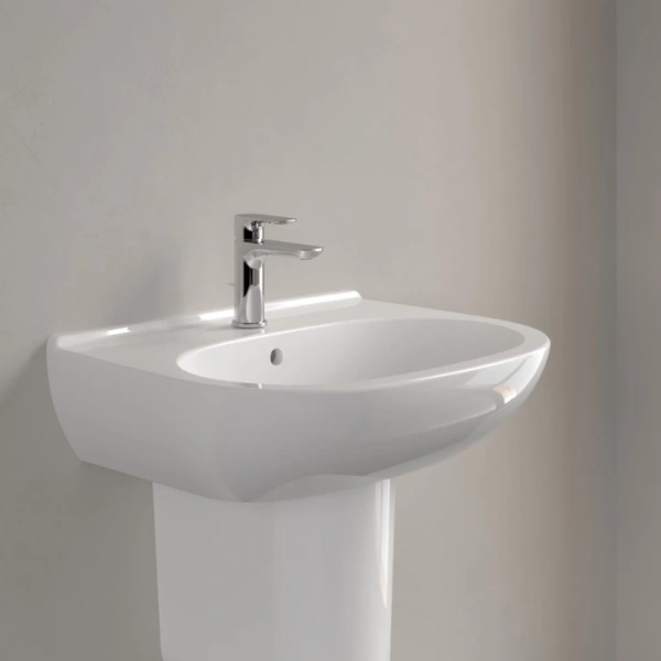 Раковина Villeroy & Boch O.novo 60 см с покрытием CeramicPlus 516060R1 (детальная фотография), подвесные, на пьедестал, пристенные