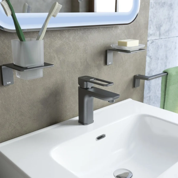 Смеситель для раковины IDDIS Slide однорычажный (детальная фотография), на раковину