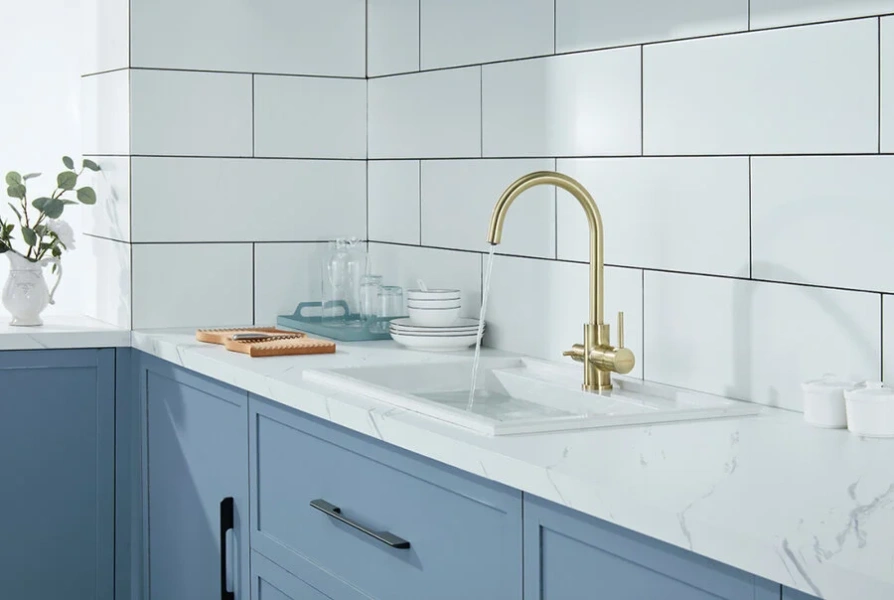 Смеситель для кухни Paulmark Essen бронза Es213211-BR (детальная фотография), высокие, округлая форма, для питьевой воды с фильтром