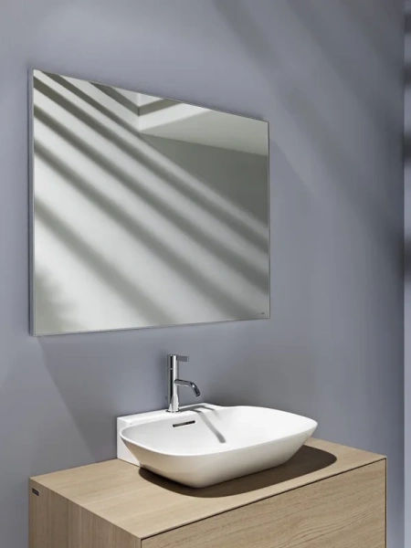 Раковина Laufen Ino 56 см без отверстия для смесителя, с переливом 8.1030.2.000.109.1 (детальная фотография), подвесные, накладные (на столешницу), пристенные