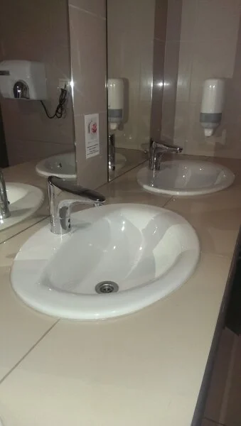 Раковина Jacob Delafon Odeon 56 см встраиваемая, белая E4155-00 (детальная фотография), встраиваемые (в столешницу), пристенные