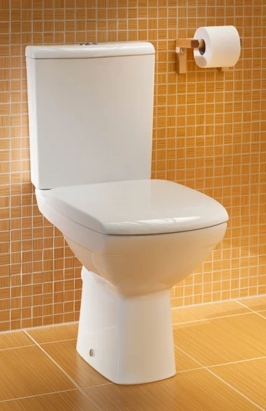 Унитаз с горизонтальным выпуском Cersanit Carina S-KO-CAR011-3/5-COn-DL-w (детальная фотография), современные, hi-tech