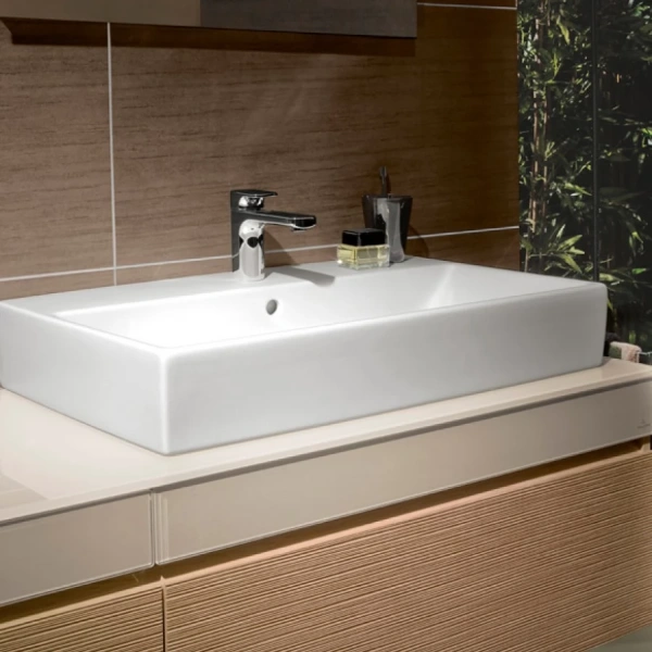 Раковина Villeroy & Boch Memento 80 см цвет альпийский белый White Alpin 51338G01 (детальная фотография), белые