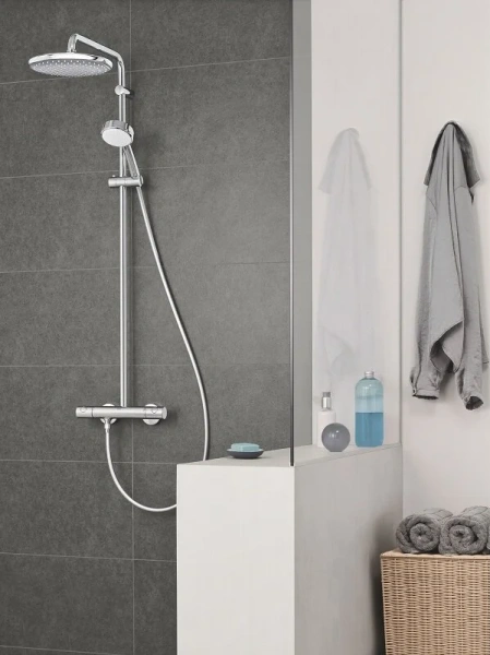 Душевая стойка Grohe Tempesta Cosmopolitan с термостатом 26670000 (детальная фотография), хром
