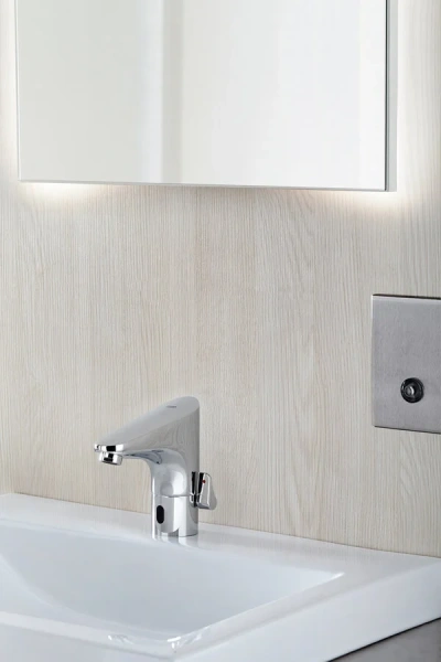 Смеситель для раковины бесконтактный Grohe Europlus E 36207001 (детальная фотография), на раковину